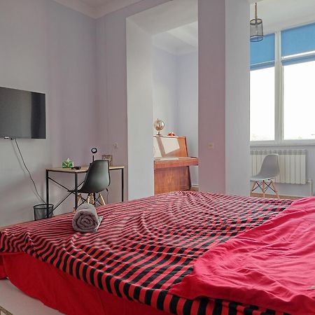 Living Spaces - Guesthouse Erivan Exterior foto